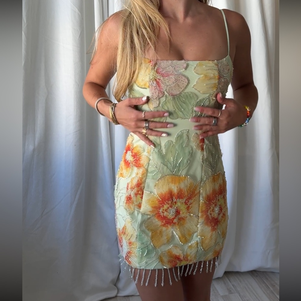 PEPPERMAYO Gatiana bead sequin floral beaded mini dress - Picture 10 of 13